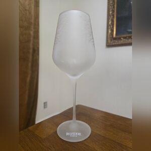 Belvedere Frosted Wine Glass